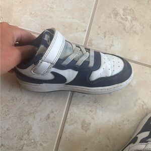 Nike Low Rider Navy and White Sneakers